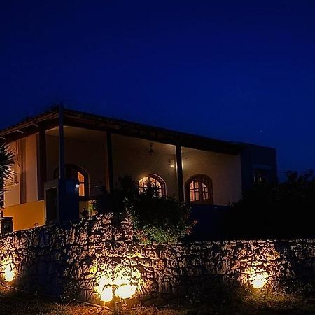 Orionas Villa Tsoutsouros  Exterior photo